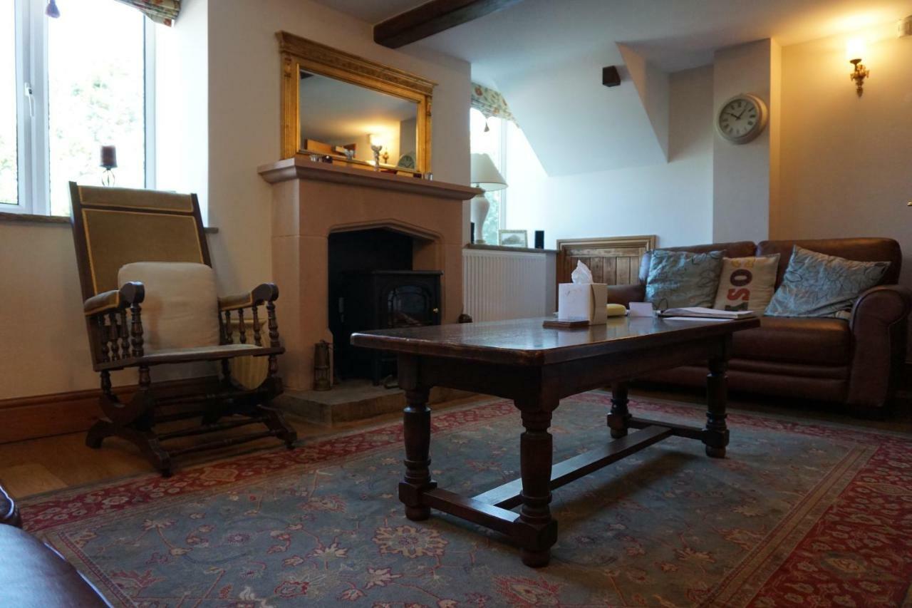 Chapel Croft Guest House Biddulph  Екстер'єр фото